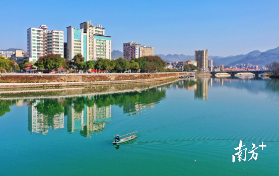 湟川秀色。曾亮超 攝