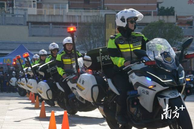 鐵騎巡演。張曉欣 攝